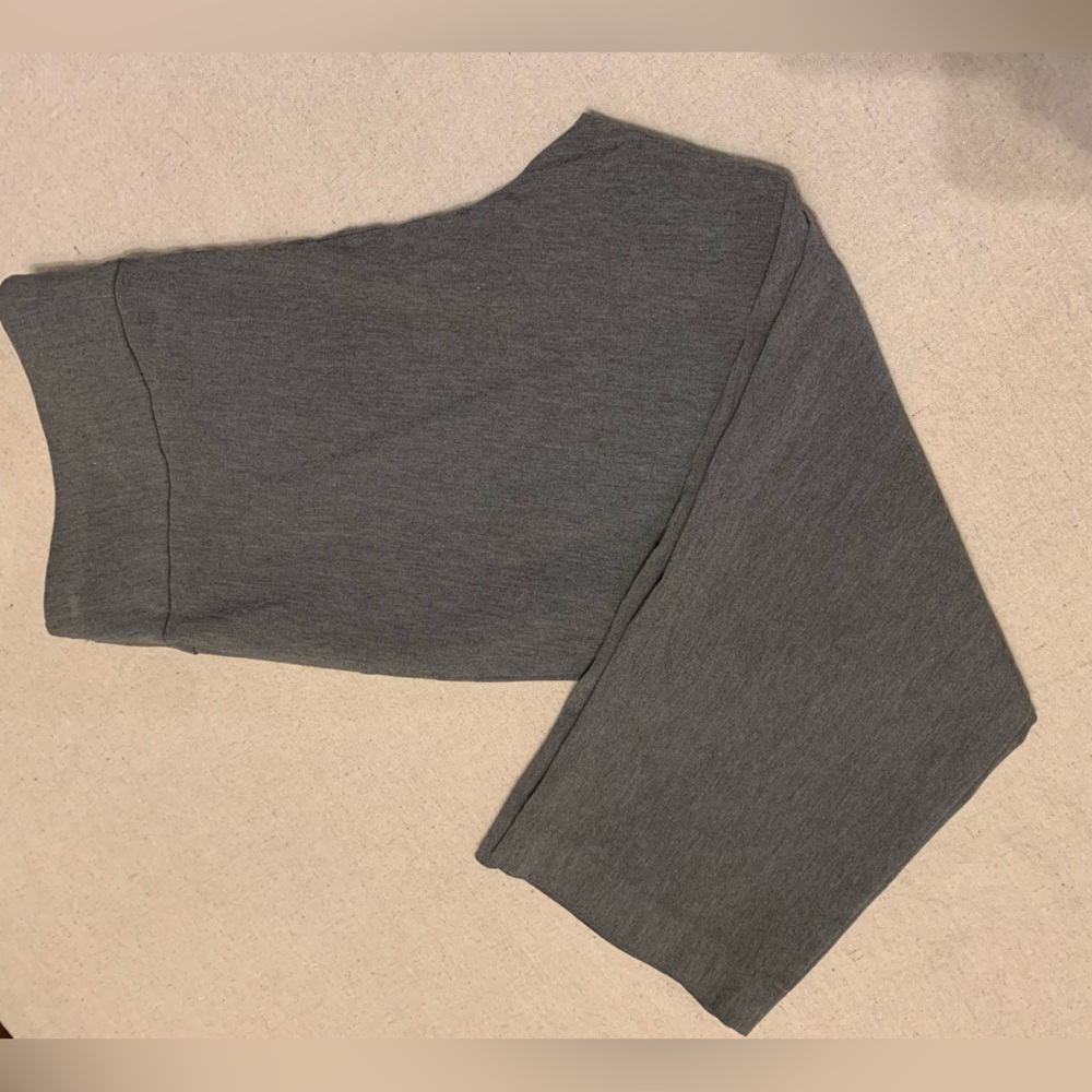 Alfani 12P Stretch crop Pants/Capris with metal detail